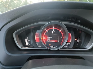 Vând Volvo V40 D3 an 2019 motorizare 2.0 diesel 150 CP - imagine 10