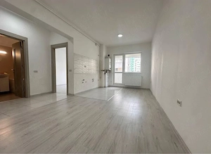 Studio de inchiriat - parter inalt, loc de parcare inclus - imagine 2