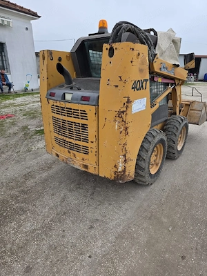 mini încărcător case 40xt - imagine 5