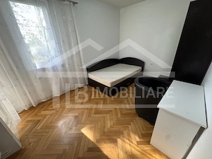 Apartament cu 4 camere, 75mp, Zona Semicentrala - imagine 2