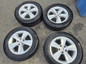 Jante R16 Skoda + cauciucuri vara Michelin  215 60 R16