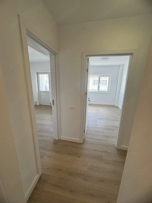 Inchiriere 3 cam  decomandat Ultracentral Horezu - NOU renovat - imagine 9