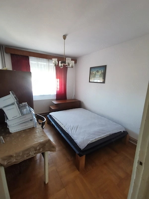Vând apartament cu 3 camere în Vlaicu Arad  - imagine 5
