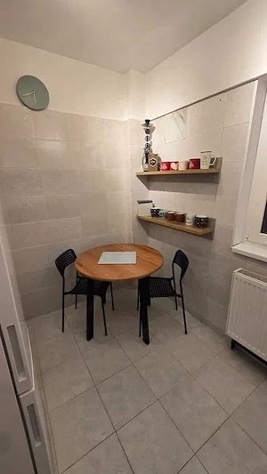 garsoniera rond baba novac-metrou 5 minute - imagine 5