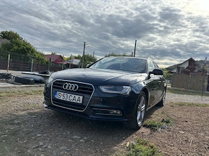 Vând Audi A4 B8