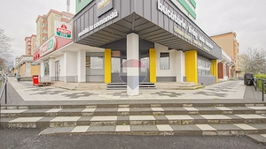 Oportunitate de investiţe ! Spaţiu comercial 320 mp, Calea Bucuresti - imagine 3