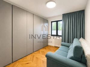 Apartament 4 camere de inchiriat cu garaj, zona Centrala - imagine 9