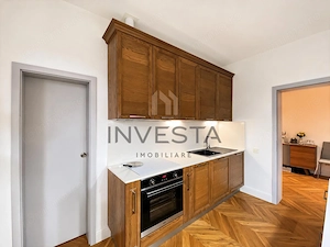 Apartament 4 camere de inchiriat cu garaj, zona Centrala - imagine 5