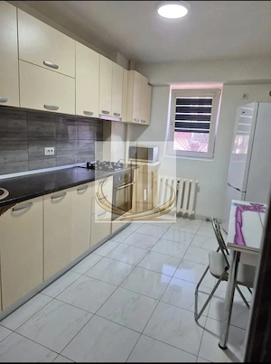 Vand apartament 2 camere - 3 min metrou Aparatorii Patriei - imagine 4
