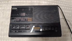 Radio-ceas vintage cu casetă SABA Cassette Clock 6   De colecție 