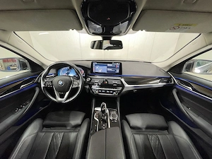 BMW Seria 5 - imagine 8