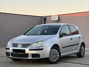 VW Golf 5 (2007)   1.6 MPI | Climatronic | Navigație Mare | ABS, ESP | Preț: 2.150  