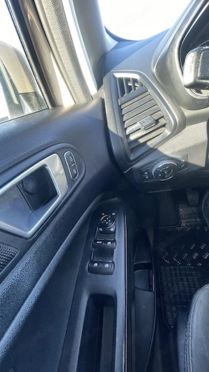 Ford EcoSport 2019  - imagine 9