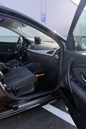Renault megane 3 - imagine 8