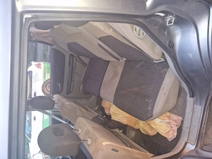 Vand la pret promotional 2 Nissan X traill motor 2,2 136 cai - imagine 5