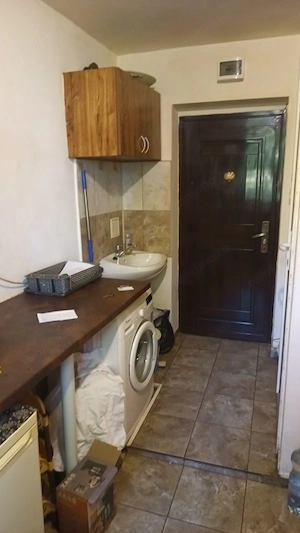 Garsoniera de închiriat