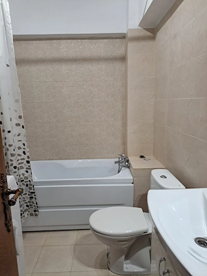 Apartament 3 camere decomandate, 2 bai, central, Tomis 2, termen lung - imagine 4