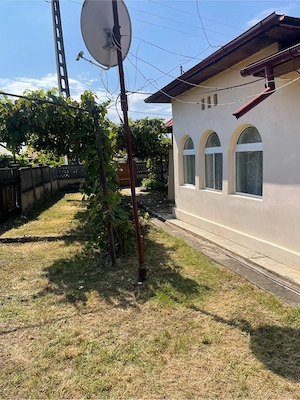 Casa de vanzare la 15 km de Targoviste