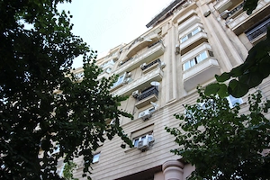Piața Alba-Iulia, 2 camere cu vedere la Rond, renovat complet - imagine 13