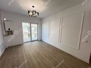 Apartament la cheie 2 camere balcon boxa parcare zona Brana Selimbar - imagine 5