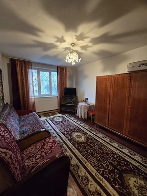 Vând apartament 2 camere