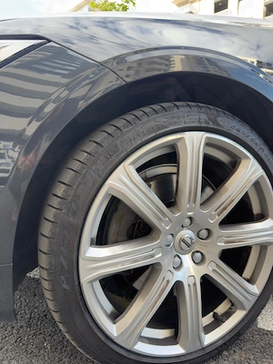 VOLVO V90 D5 AWD   Inscription   235 CP  - imagine 2
