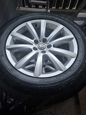 Set 4 anvelope de iarnă + jante originale VW Touareg