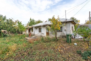Straulesti - str. Pietrosita nr. 10, Casa demolabila cu teren 388 mp - imagine 11