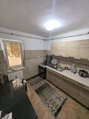 apartament 3 camere - imagine 4