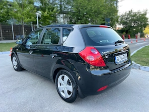 Kia ceed 2009 1.4 benzina  - imagine 9
