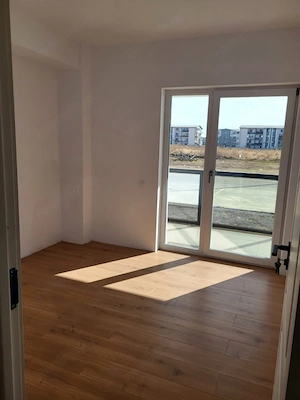 Apartament 3 camere, 52.60 mp, zona Nord-Vest - imagine 2