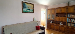 Vând apartament cu 2 camere, decomandat   Urziceni, Ialomița (zona Policlinicii) - imagine 2