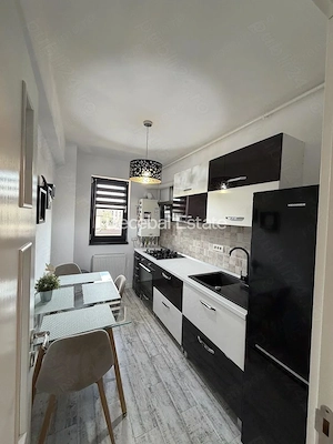 APARTAMENT DE ÎNCHIRIAT | FUNDENI ~CENTRALĂ PROPRIE | 500 €/LUNĂ - imagine 2