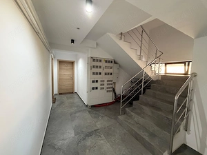 Apartament 2 camere Tractorul 450 euro luna - imagine 9