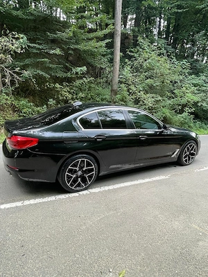 Bmw Seria 5 G30 Xdrive 2018 20 Diesel 190Cp - imagine 4