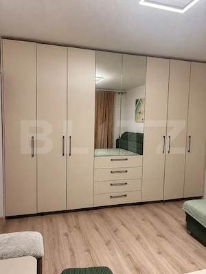 Apartament Sacele, 2 camere, renovat si mobilat - imagine 2