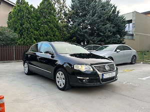 Volkswagen Passat B6 Highline 2.0 TDI an 2006 cutie manuală 140 Cp, Îngrijit
