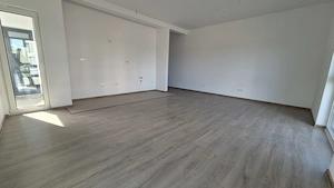 Proprietar, vand apartament de 2 camere. - imagine 3