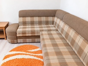 partament 2 camere de închiriat, parter, centrală proprie, balcon închis - imagine 5