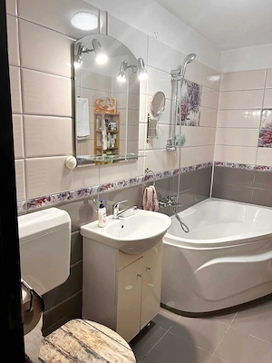 Vanzare Apartament 2 camere, 60 mp utili, etaj 4/8, mobilat si utilat, Sebastian - imagine 8
