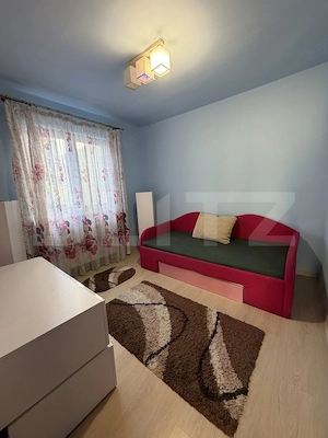 Apartament cu 3 camere, stare foarte buna, cu centrala proprie - Dambu - imagine 3