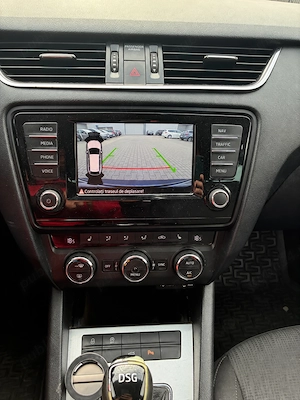  Skoda Octavia Combi 1.6 TDI DSG, 2016, 335.000 km   6.000   - imagine 5