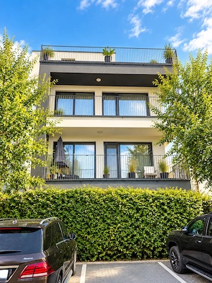 Apartament unic în Voluntari, vedere Lacul Pipera, terasă 55 mp, bloc 2019   