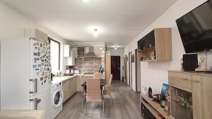 Apartament 3 camere Floresti cu parcare - imagine 1