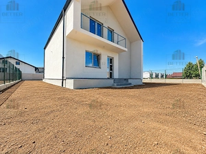 Casă individuală P+1E | 4 camere | 3 băi | Teren 400 mp | - imagine 3