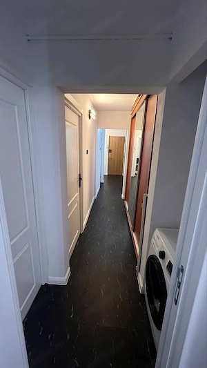 Vanzare Apartament 3 camere, 71 mp, etaj 4/4, decomandat – Zona Rahova - imagine 4