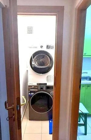  Închiriez Apartament cu 2 camere renovat, Bd. Basarabiei, etaj 2 - imagine 11