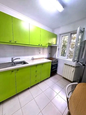  Închiriez Apartament cu 2 camere renovat, Bd. Basarabiei, etaj 2 - imagine 13