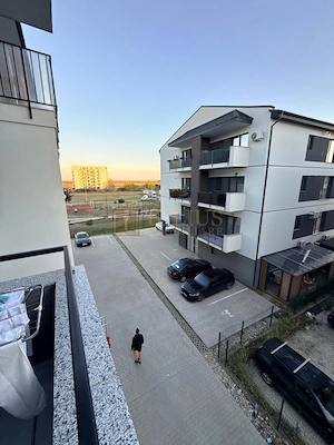 Giroc| 2 camere-modern bloc 2024| loc parcare| balcon