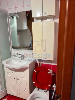 Apartament 2 camere zona Podu Ros etajul 2 - imagine 8